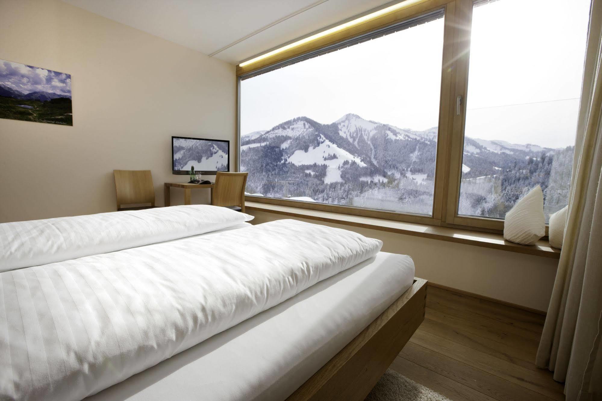 Hotel Alpenrose Ebnit 도른비른 외부 사진